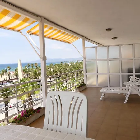 Zeus Alexis Frontal Apartment